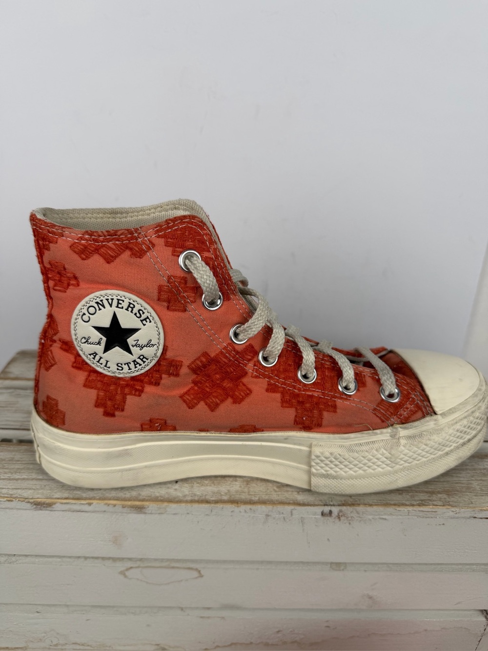 Converse Chuck Taylor All Star Lift Platform Hi Top sneakers women’s size 8